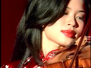 Ванесса Мэй оказалась не только талантливой скрипачкой а и горнолыжницей